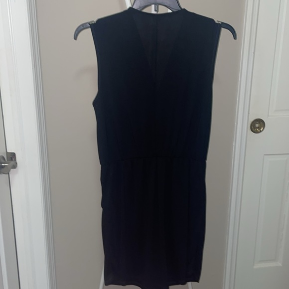 Black dress - Picture 5 of 5